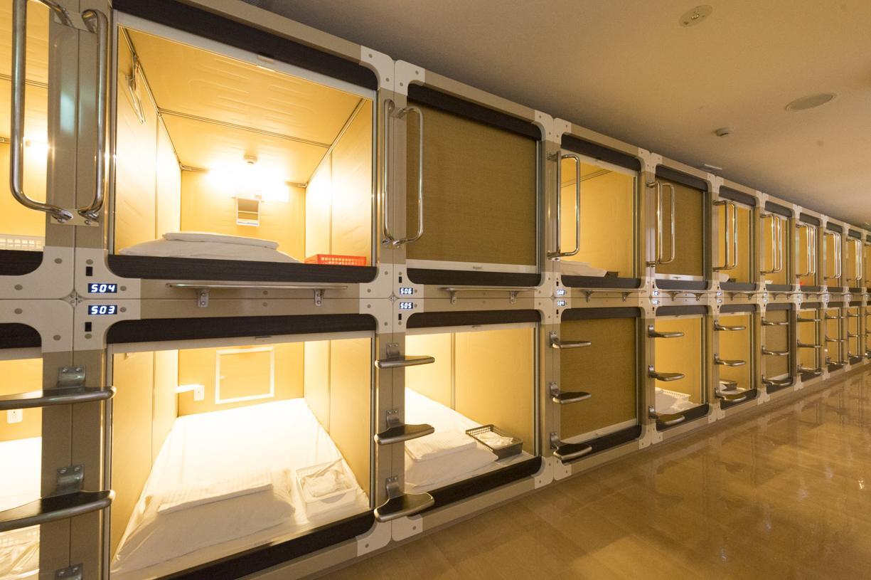 Albergue Maxi Alpa Naha Exterior foto
