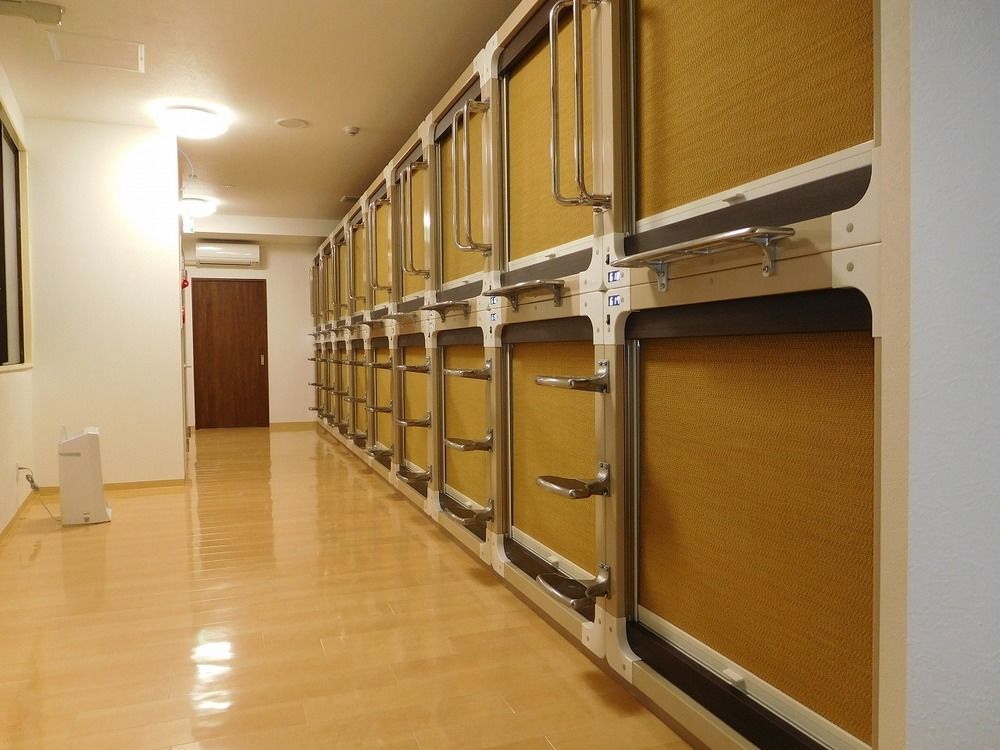 Albergue Maxi Alpa Naha Exterior foto
